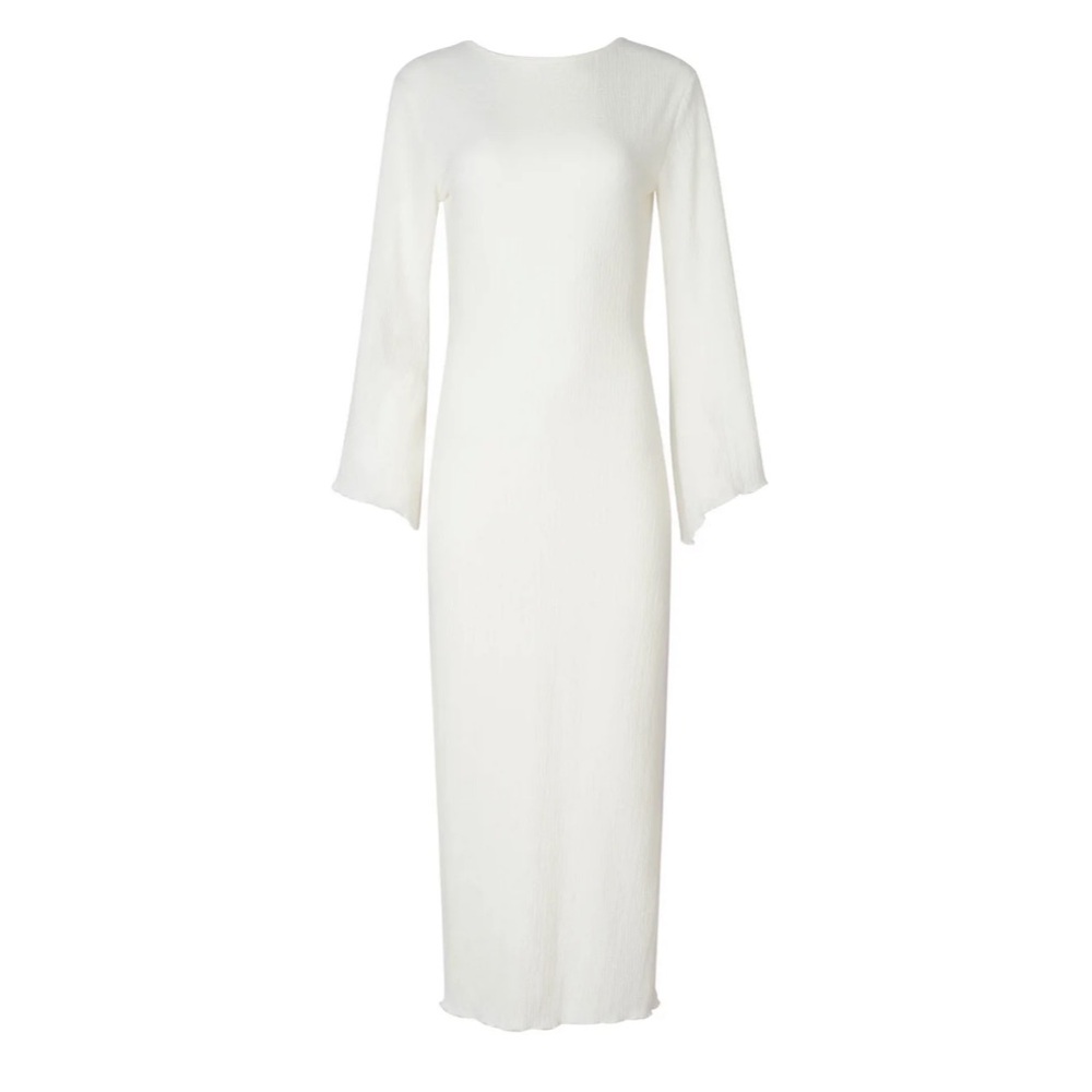 NWT SOAH White Cover Up